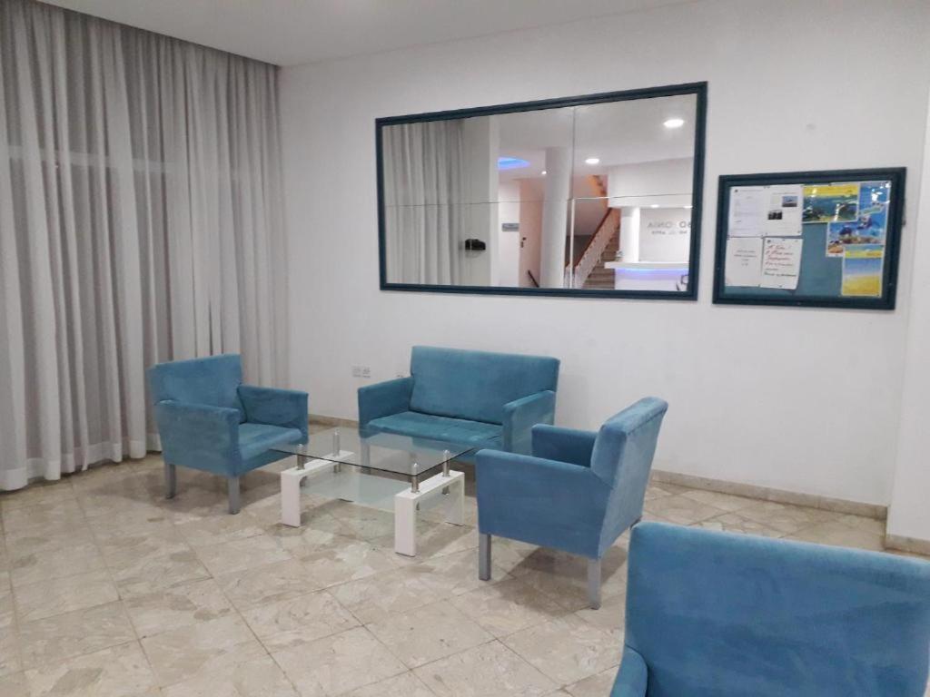 Boronia Hotel Apartments Larnaca Zewnętrze zdjęcie